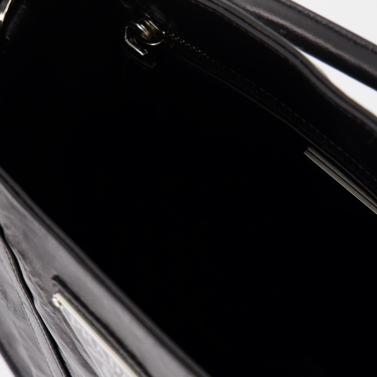 Soft Leather Tote Bag (Black)