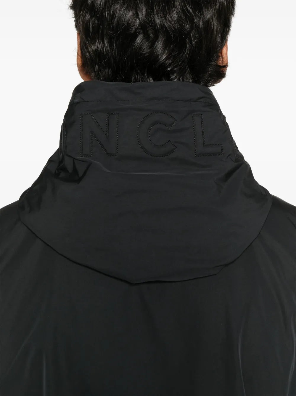Sassière Windbreaker