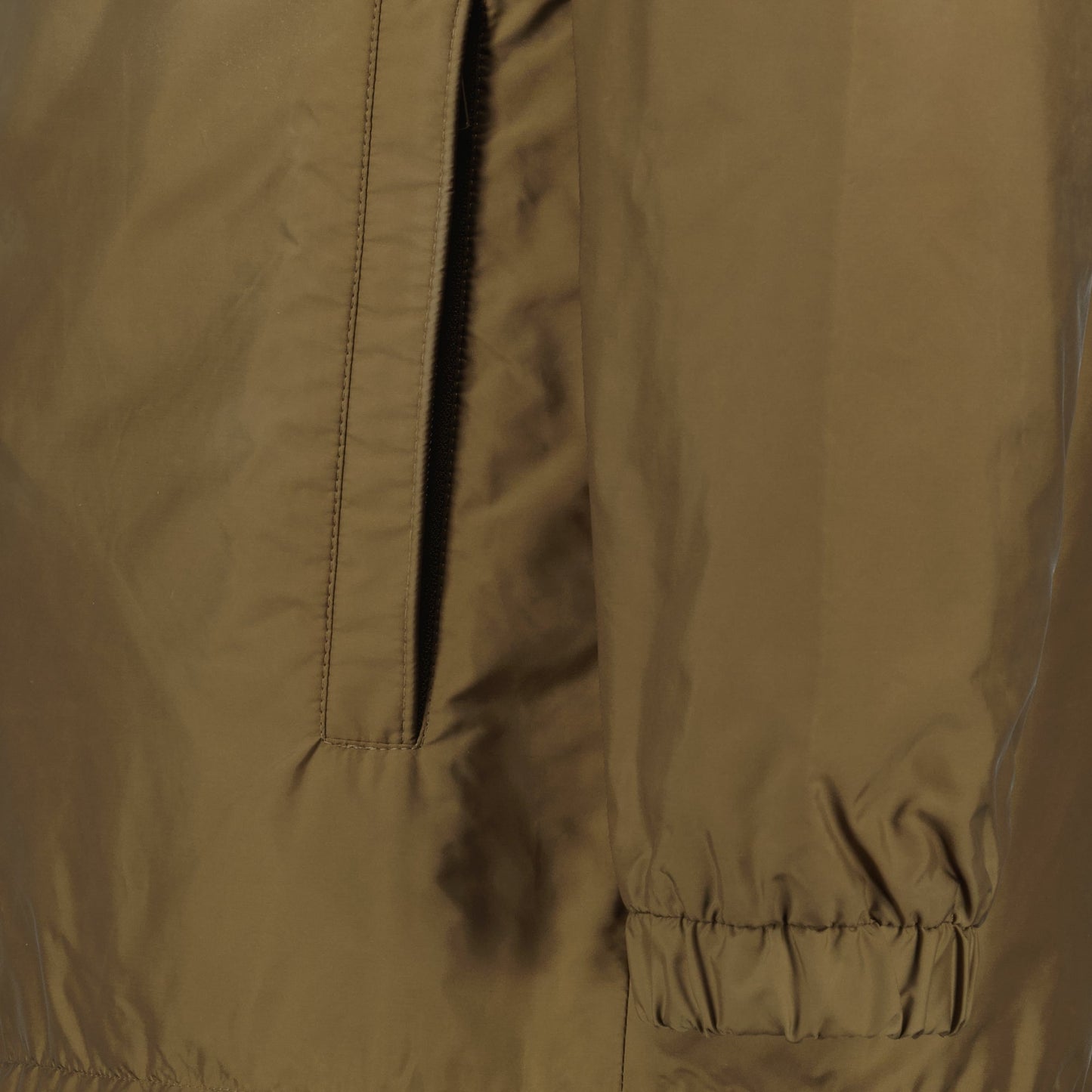Rifeo Windbreaker