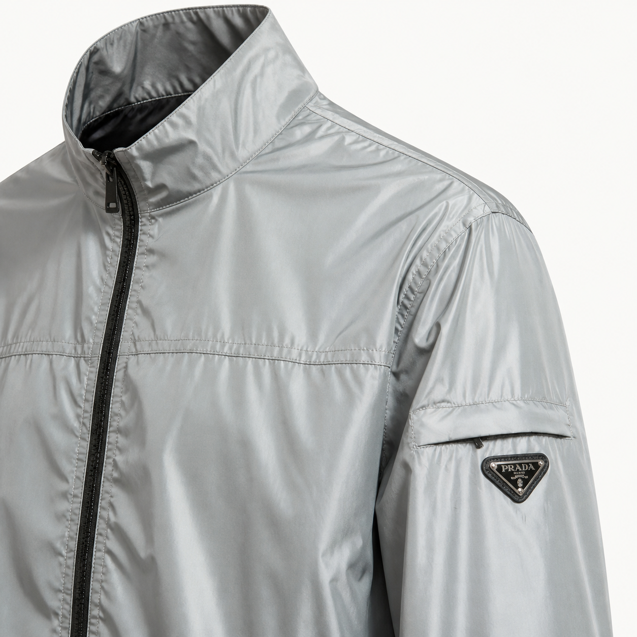 Lightweight Technical Nylon Windbreaker Jacket – Silver Grey