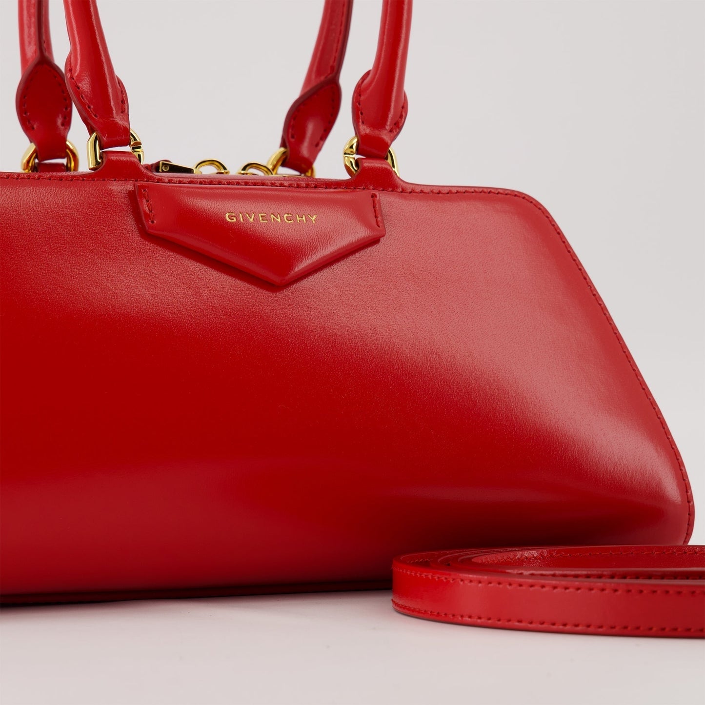 Mini Antigona Top Handle Bag – Red