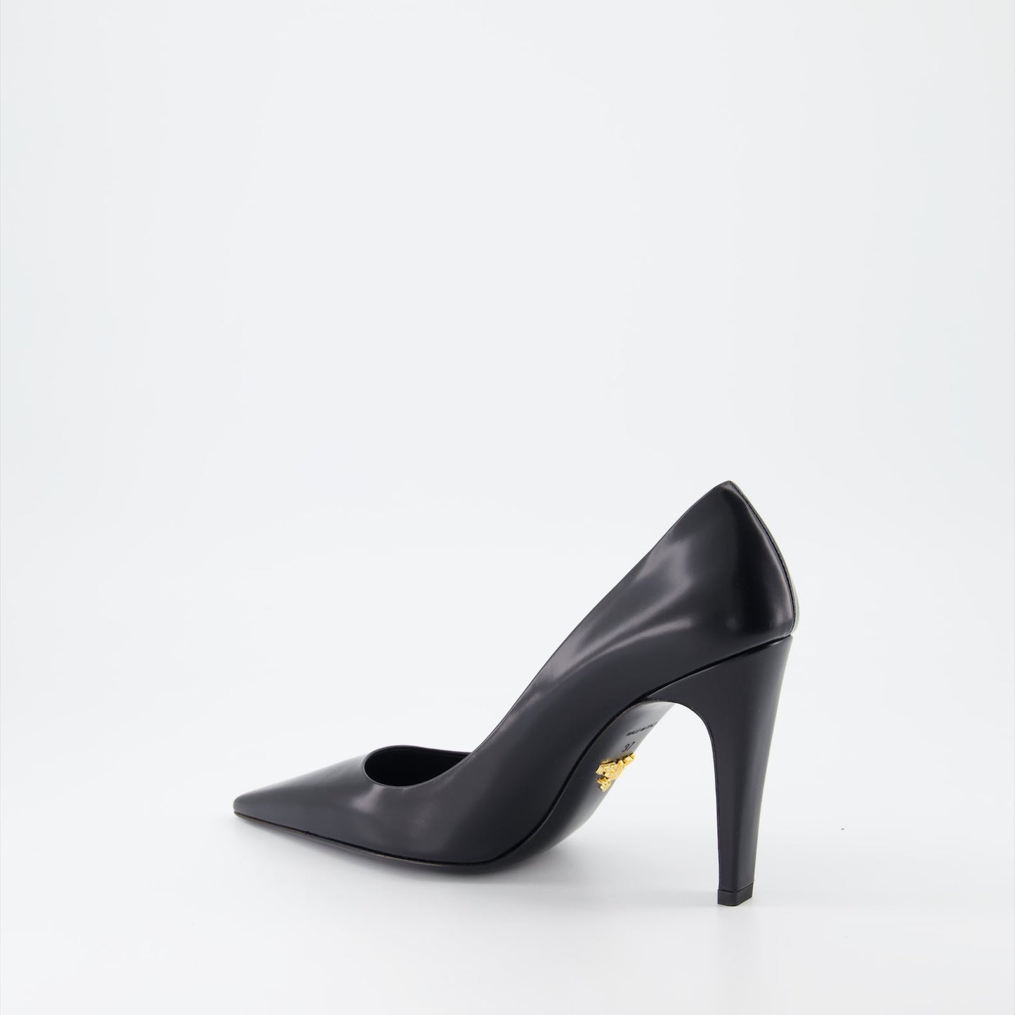 Leather Pointed-Toe Pumps