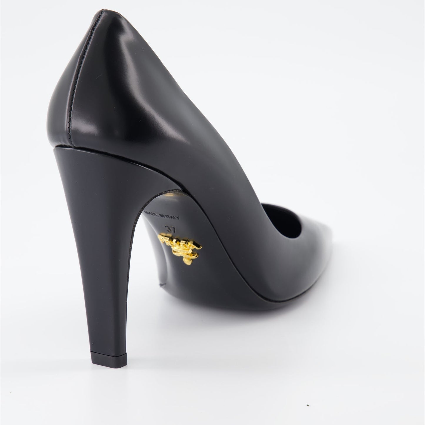 Leather Pointed-Toe Pumps