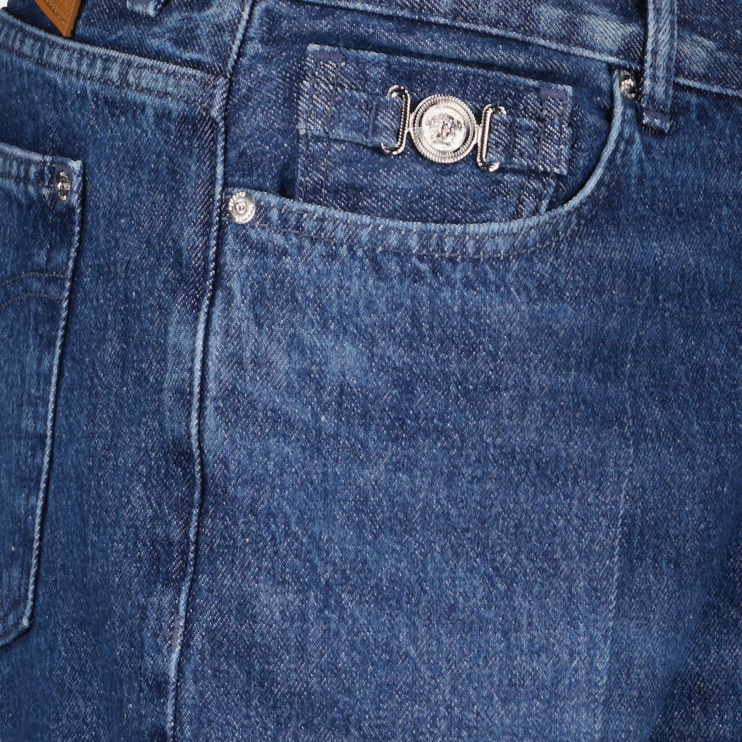 Straight Jeans