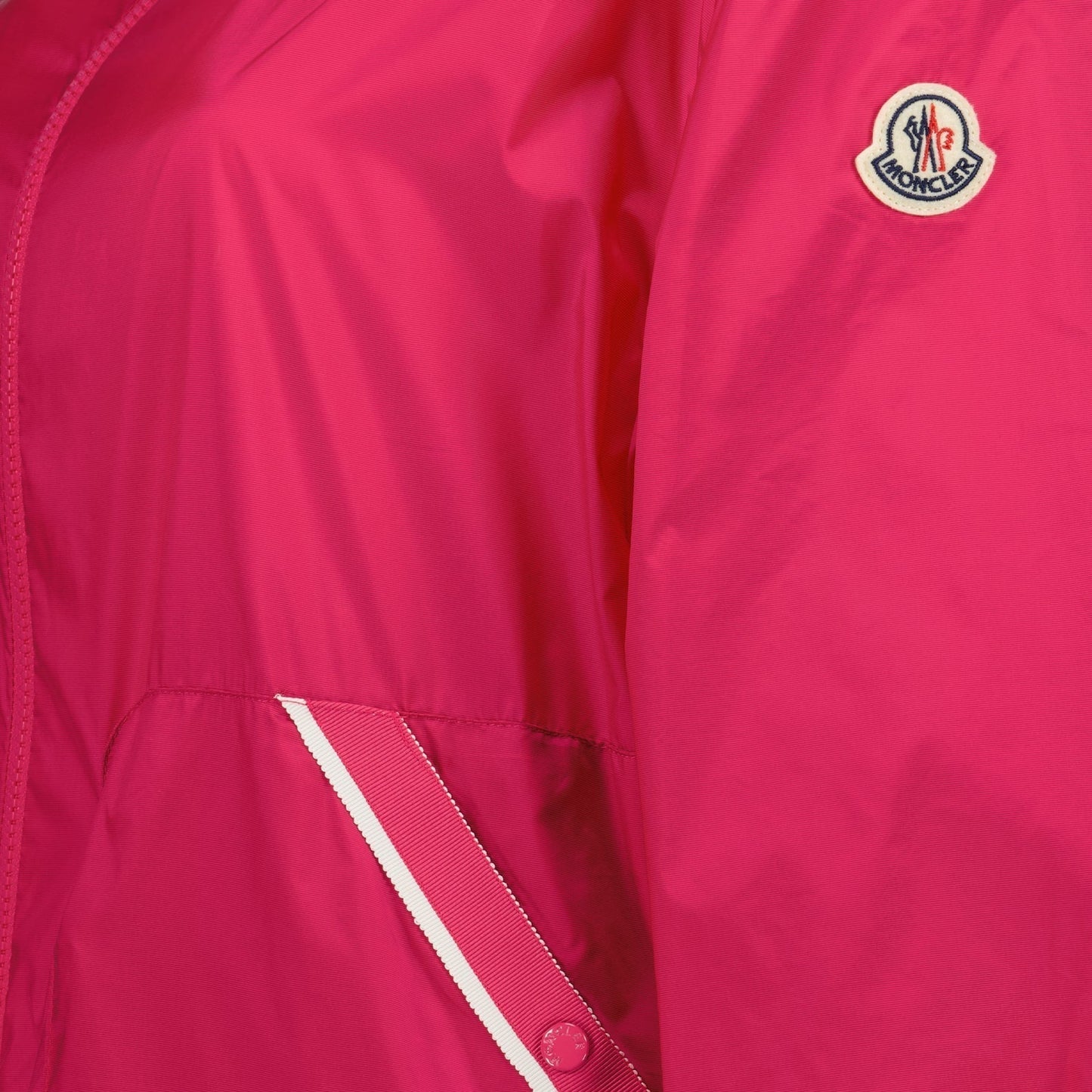 Hooded Lightweight Windbreaker Jacket