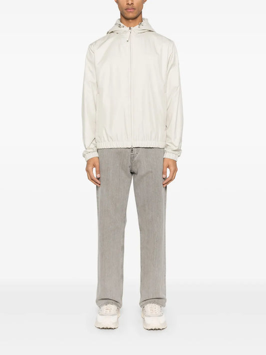 Domene Windbreaker