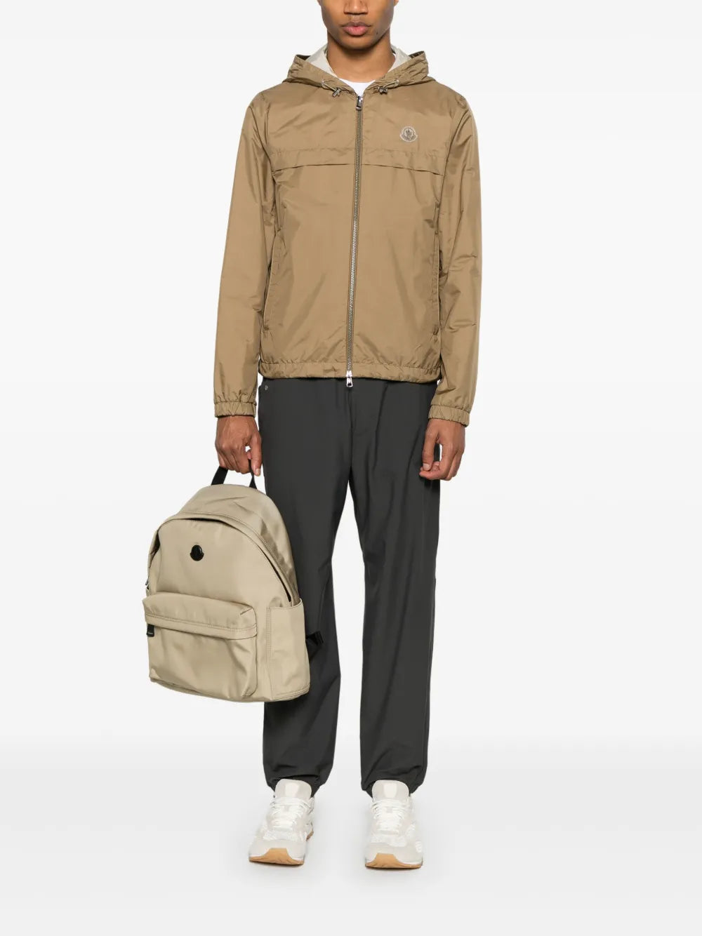 Rifeo Windbreaker