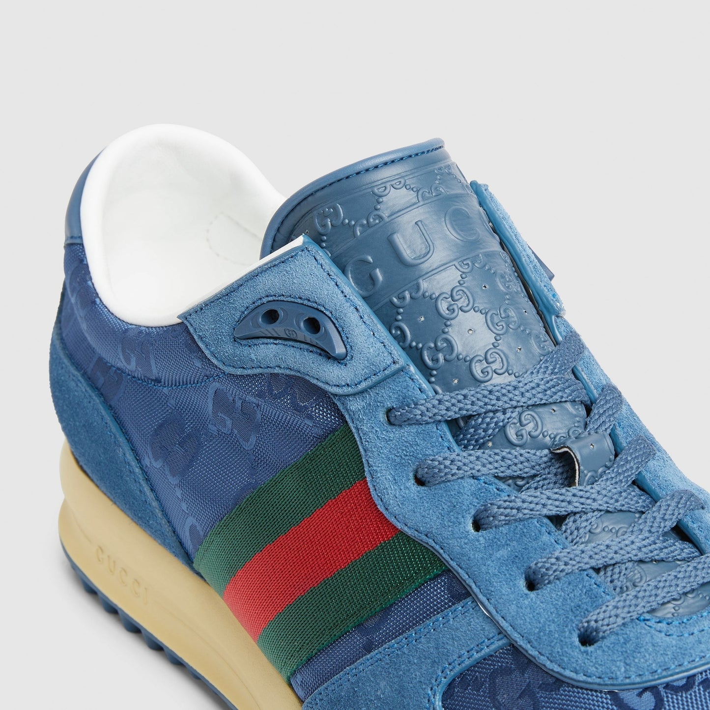 Re-Motion sneaker