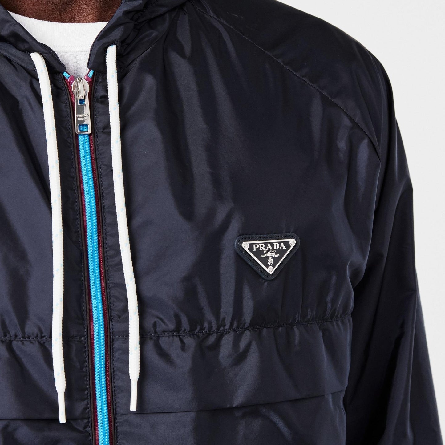 Men's Water-Resistant Lightweight Windbreaker