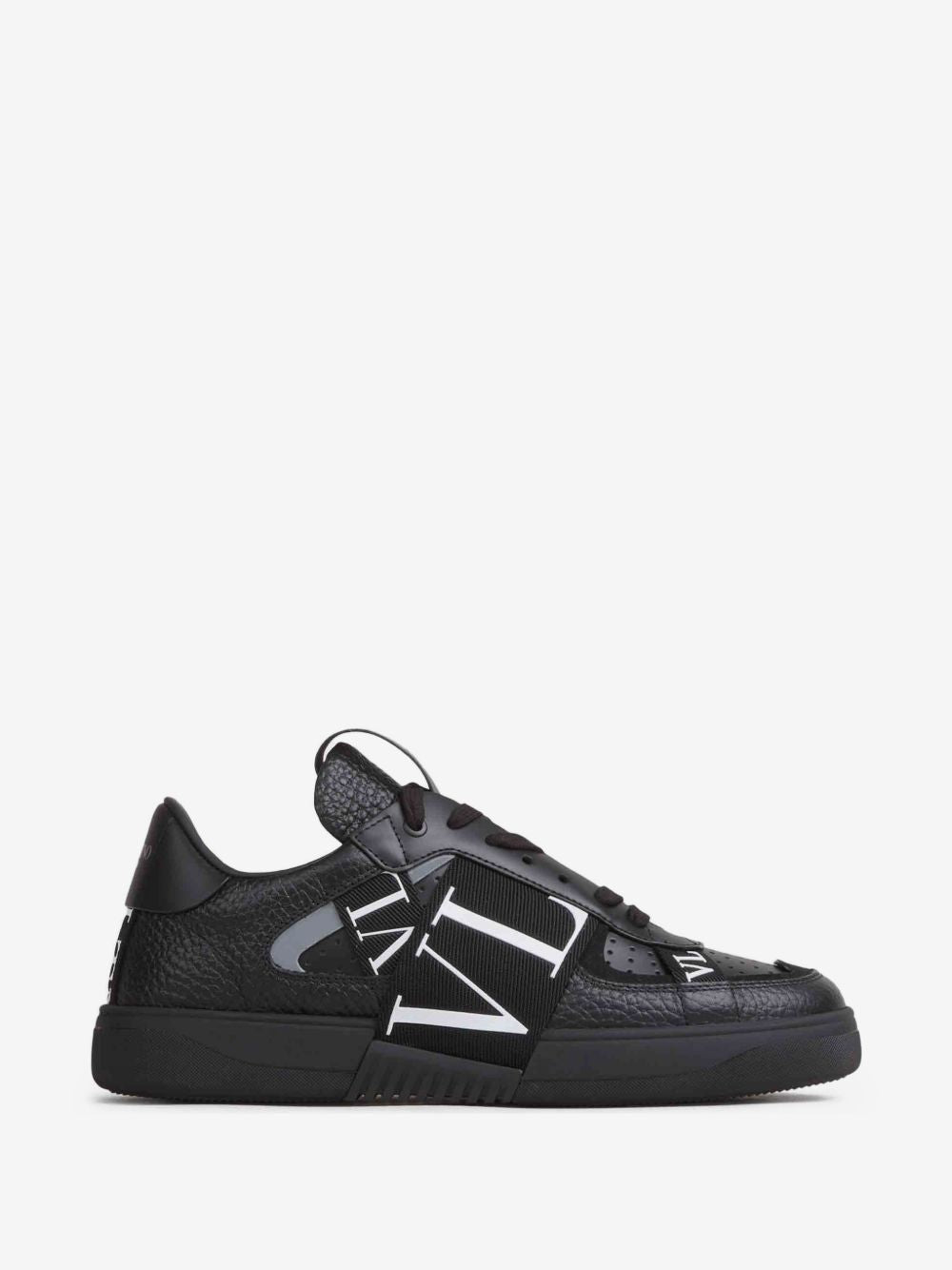 Low-Top Calfskin VL7N Sneakers with Bands