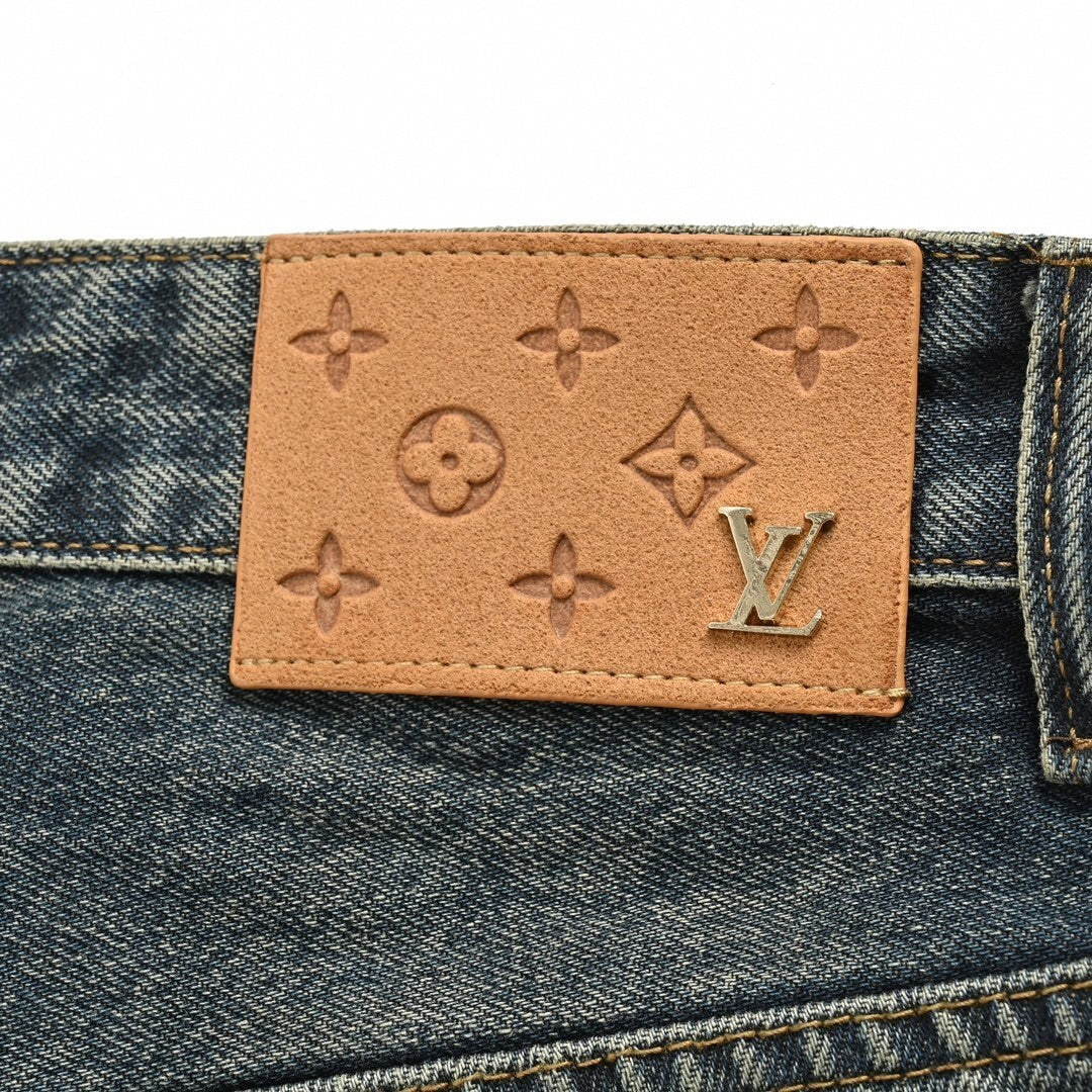Classic Indigo Denim Jeans with Embroidered Back Pocket