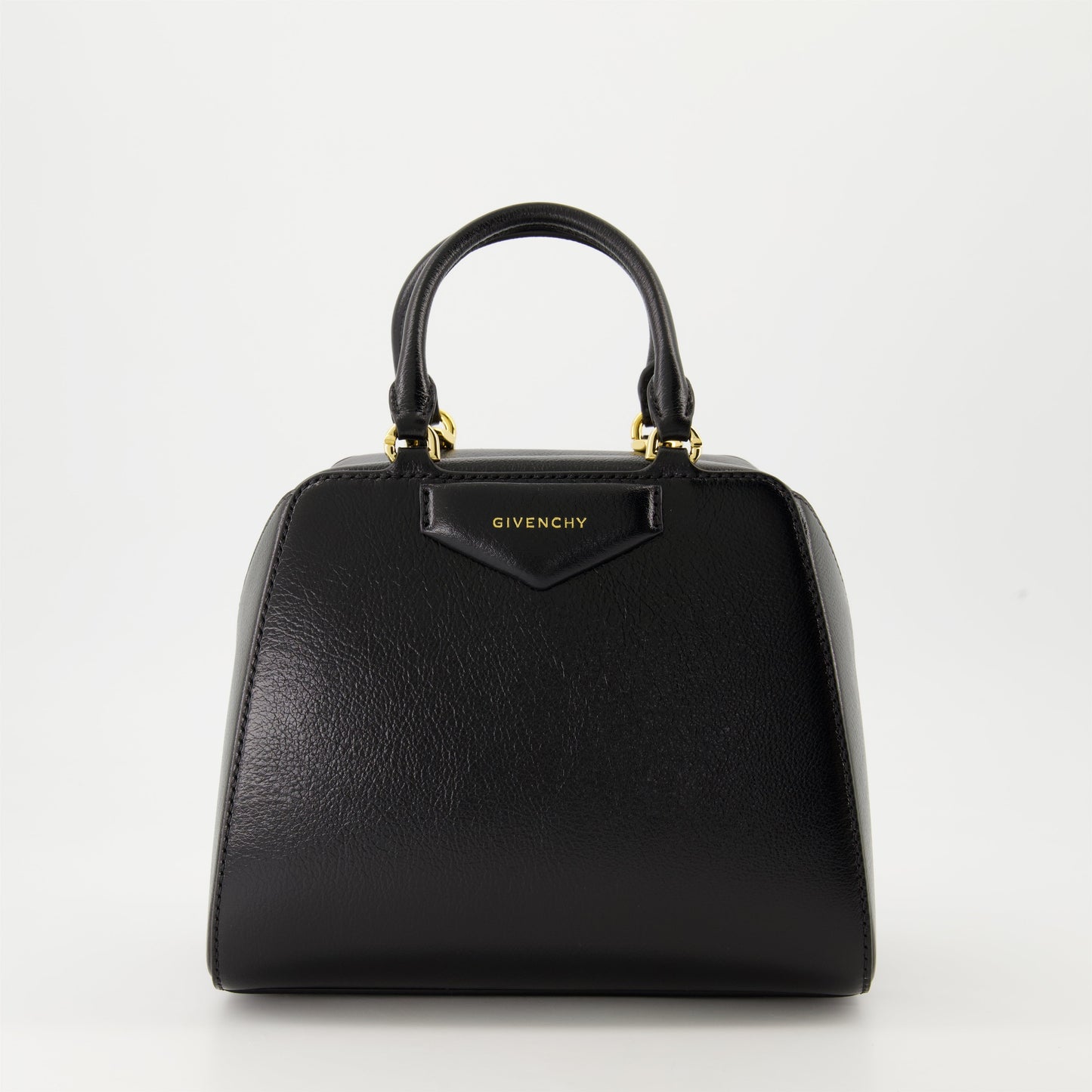 Small Antigona Top Handle Bag in Black Leather