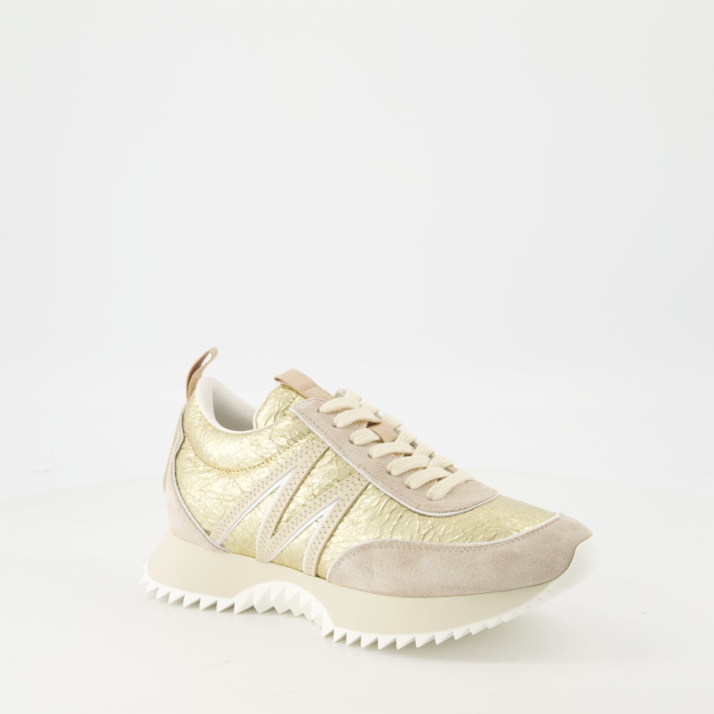 Trailgrip Sneakers – Metallic Gold