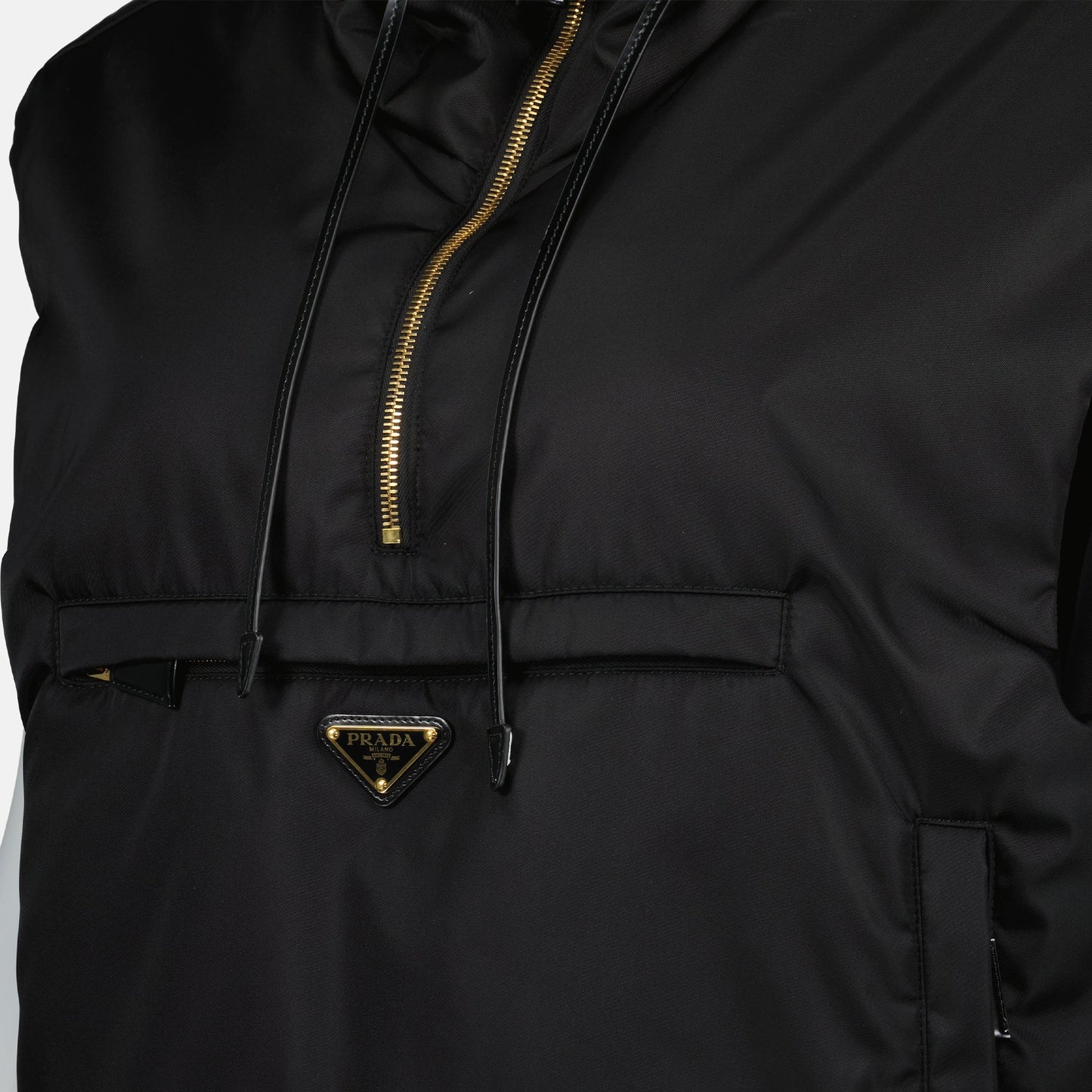 Hooded Nylon Zip Vest