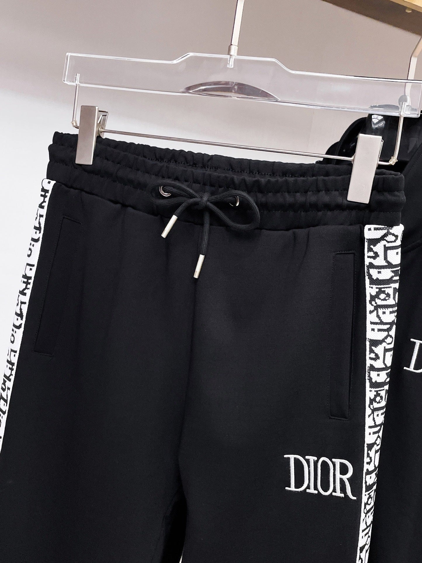 Signature Zip-Up Tracksuit in Black