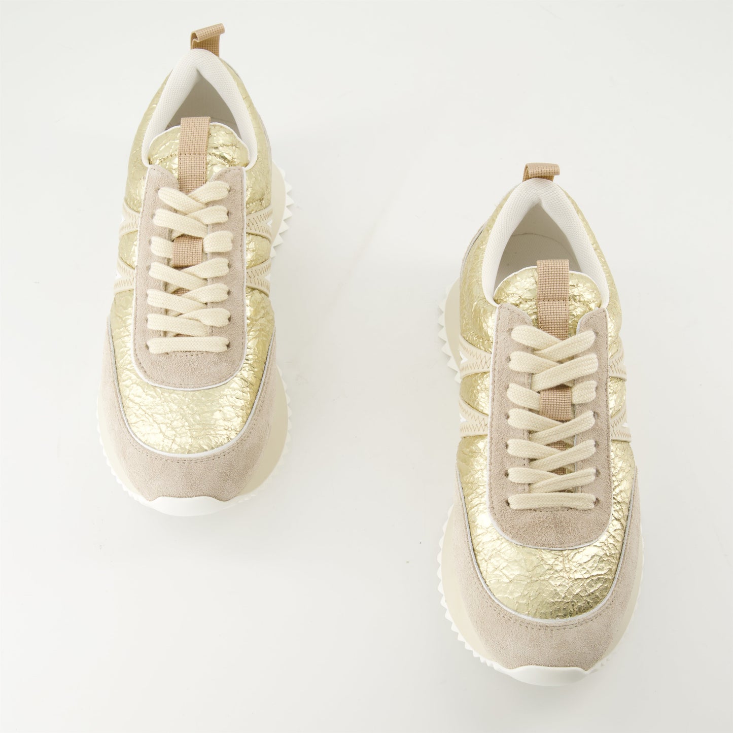 Trailgrip Sneakers – Metallic Gold
