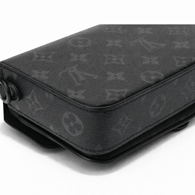 Montsouris Wearable Wallet – Monogram Eclipse