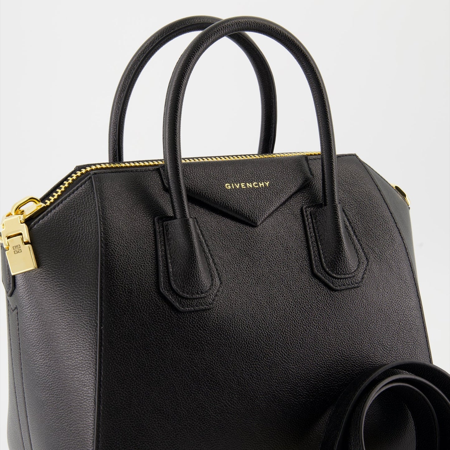Black Leather Antigona Handle Bag