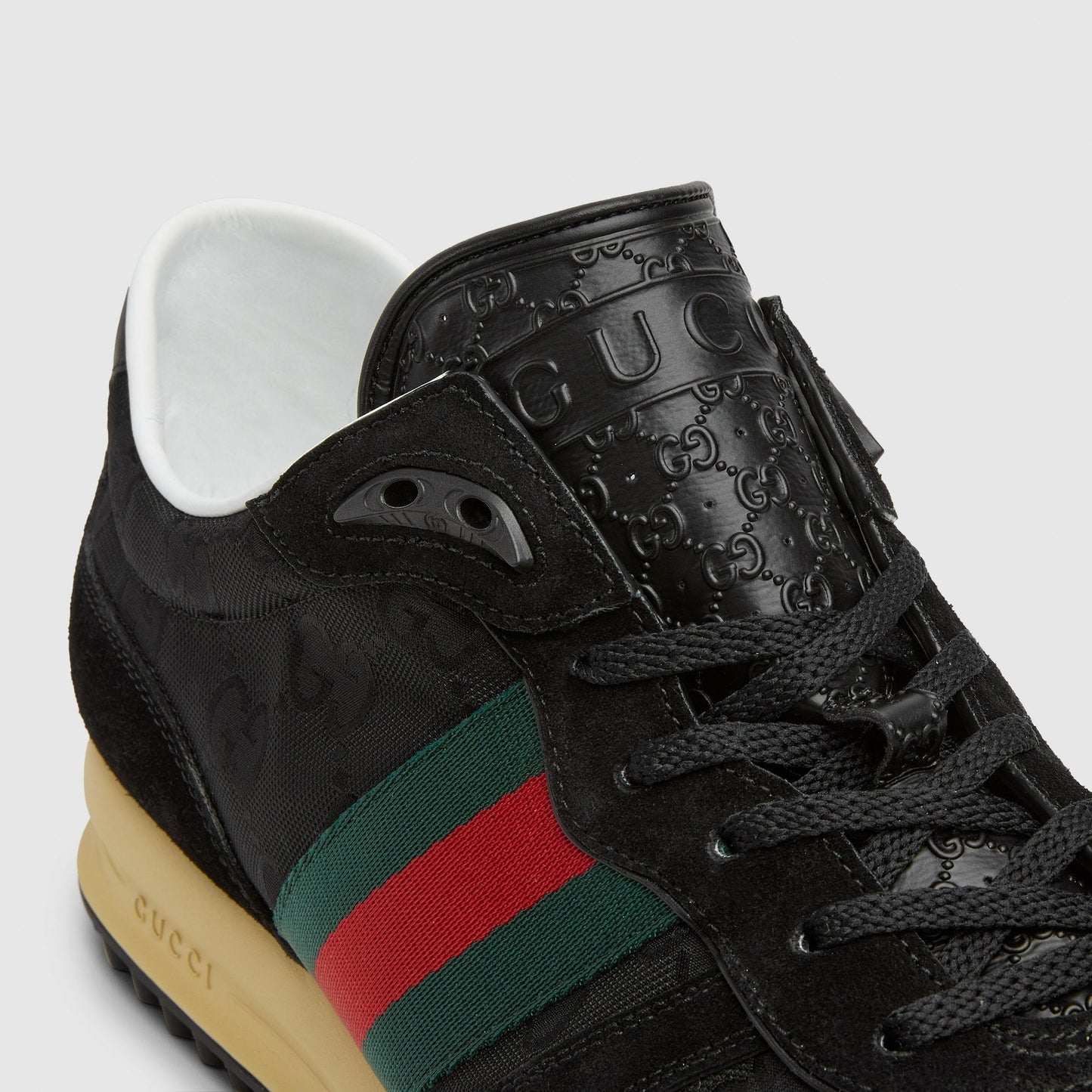 Re-Motion sneaker