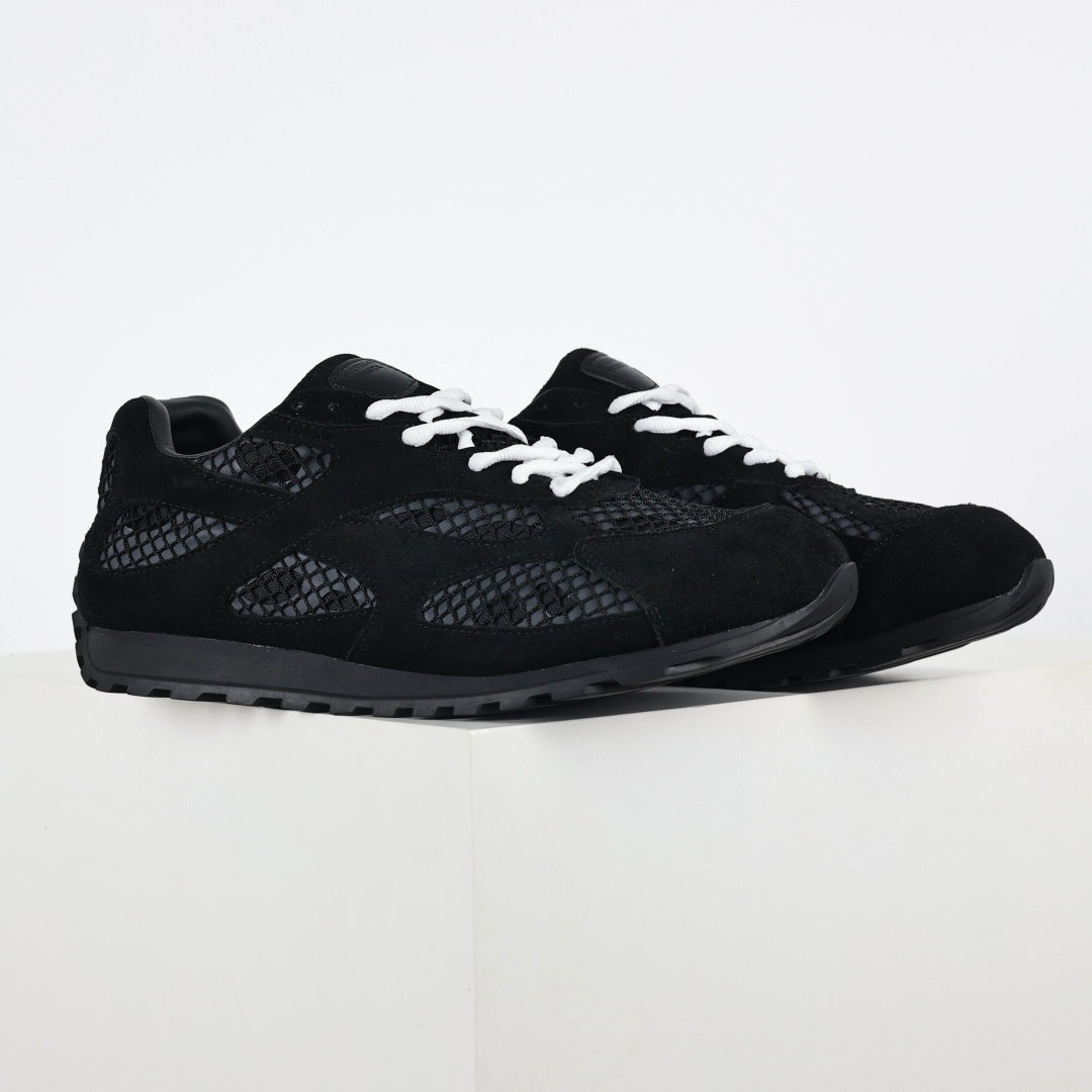 Orbit Lace-Up Runner in Black