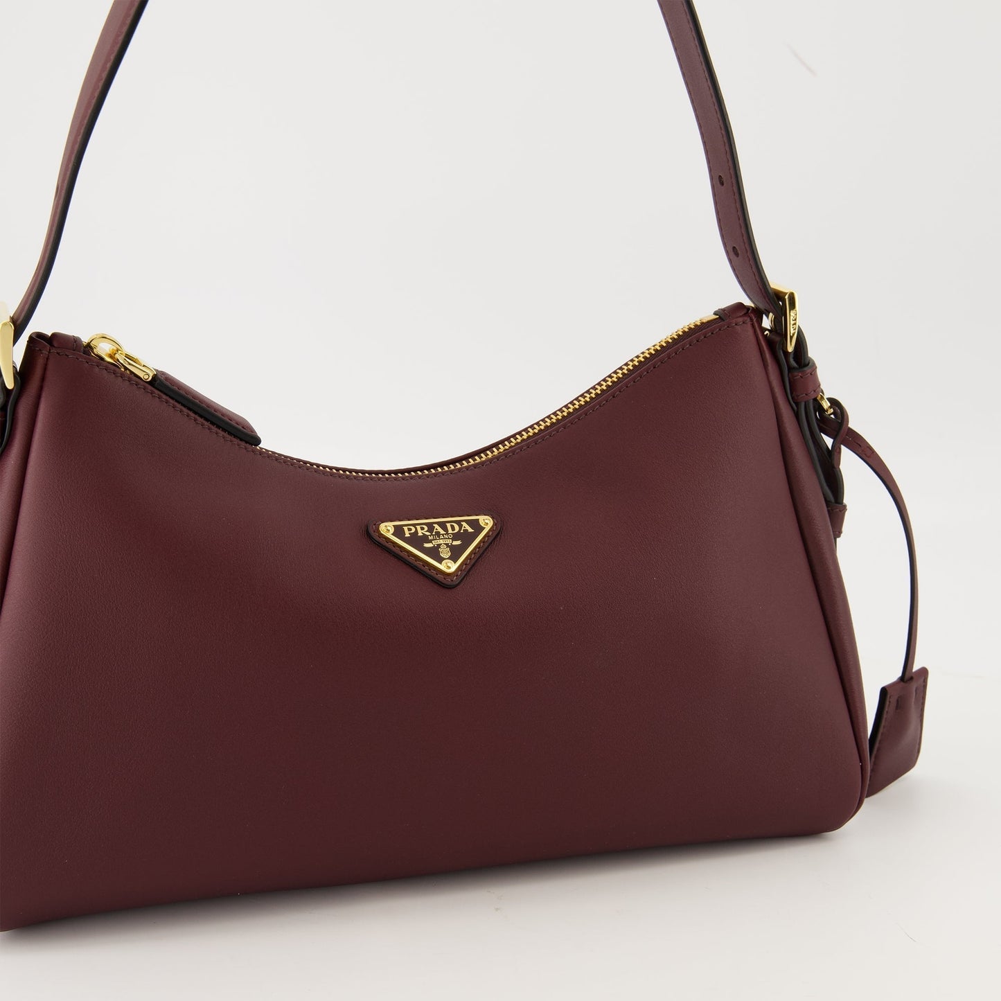 Aimée Leather Shoulder Bag (Burgundy)