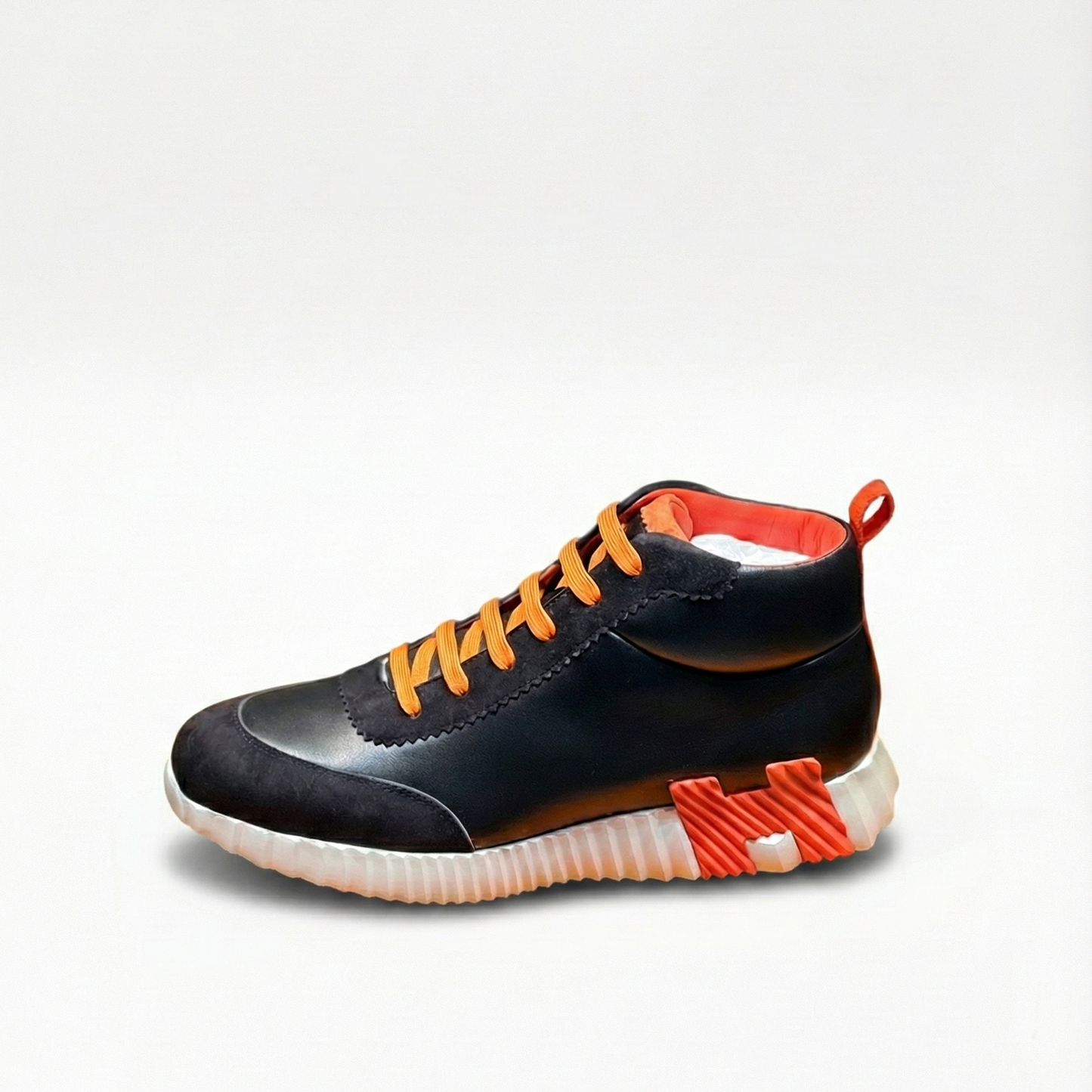 Bouncing High-Top Sneakers