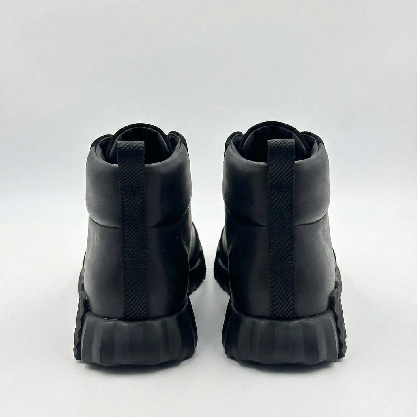 Bouncing High-Top Sneakers Black