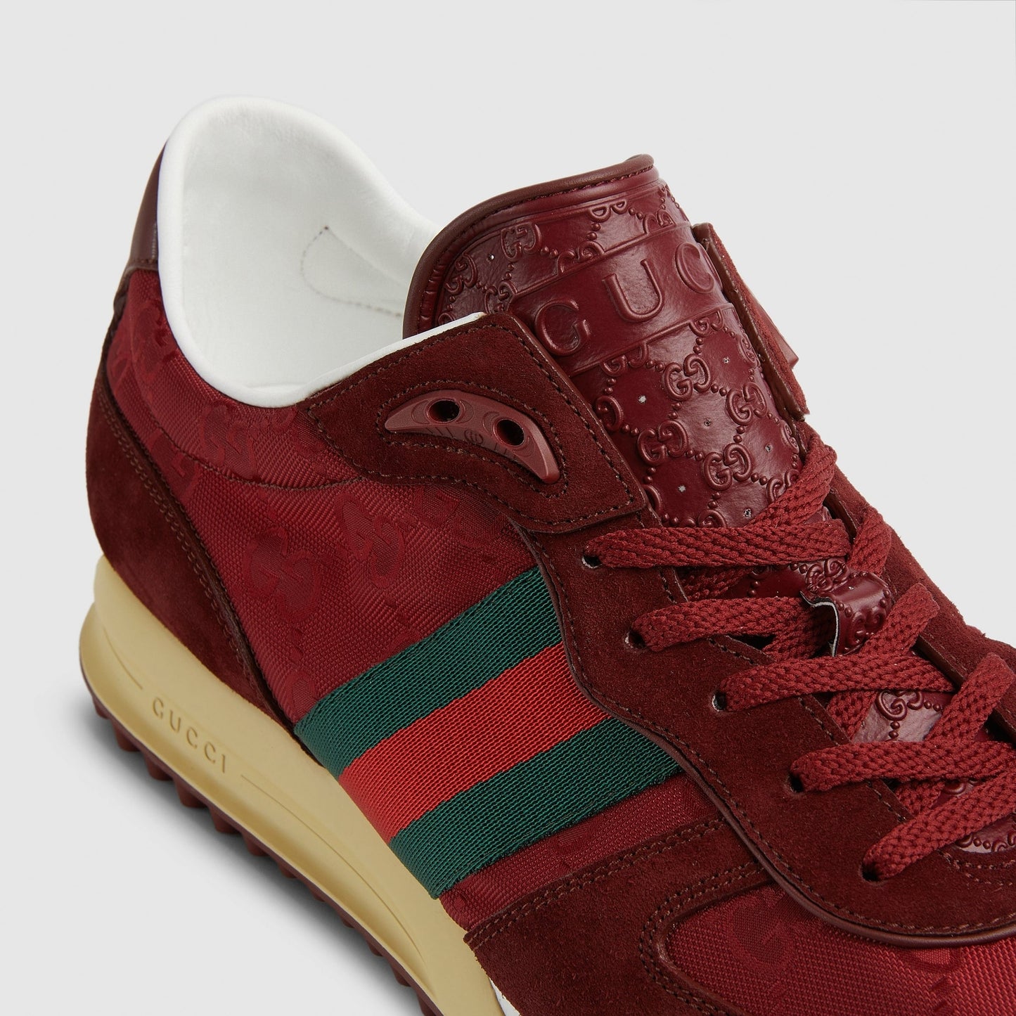 Re-Motion sneaker
