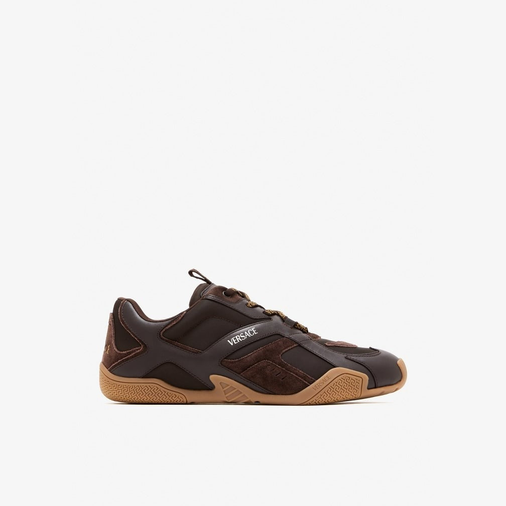 Galaxia Sneakers