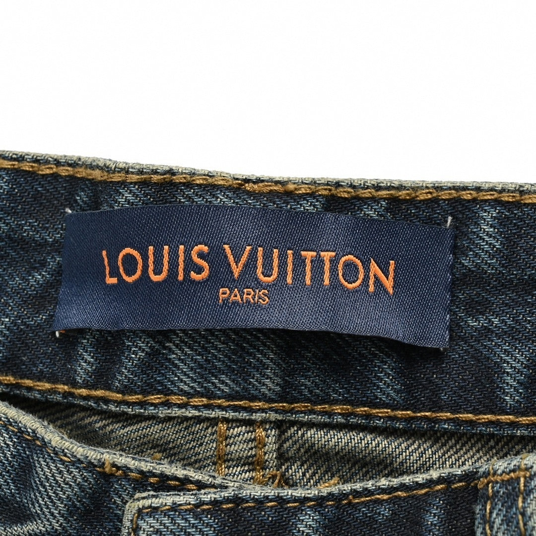 Classic Indigo Denim Jeans with Embroidered Back Pocket