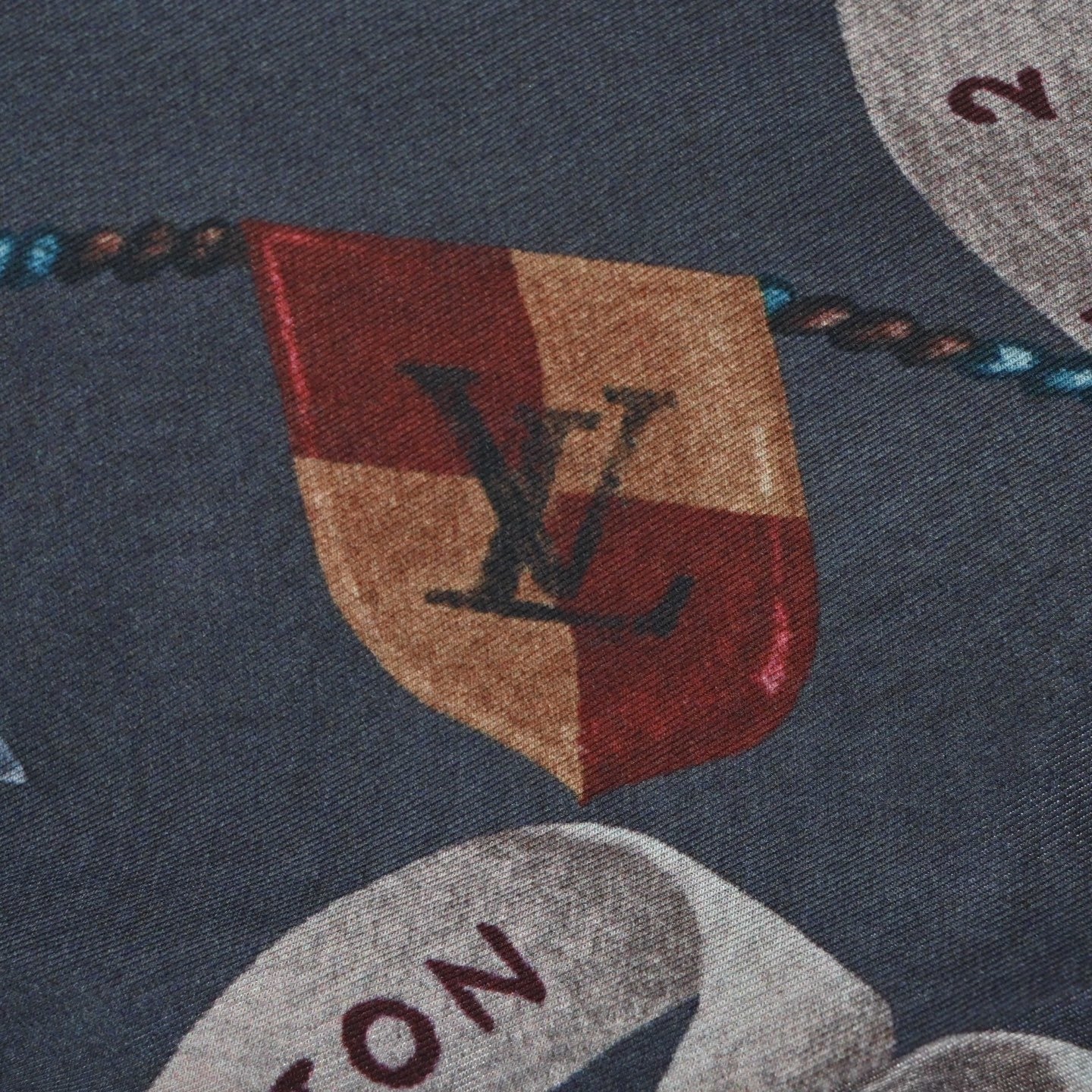 Crown & Ribbon "Pont Neuf" Print Silk-Finish Shirt