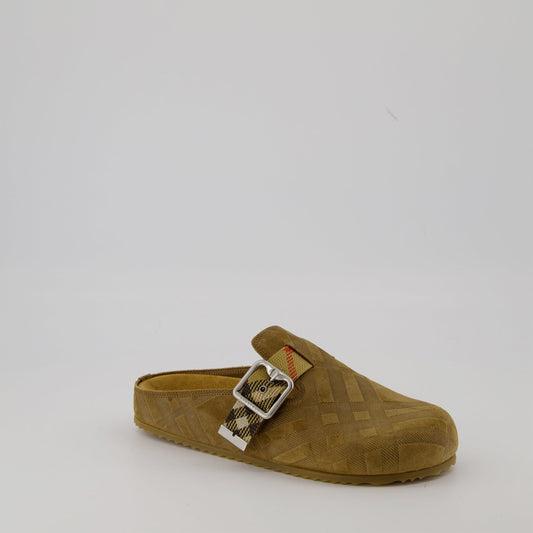 Check Buckle Clogs