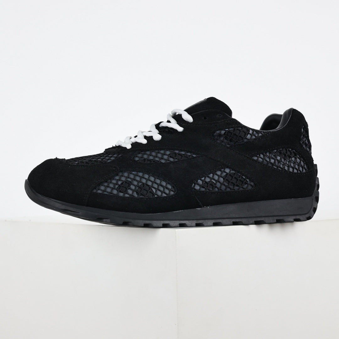 Orbit Lace-Up Runner in Black