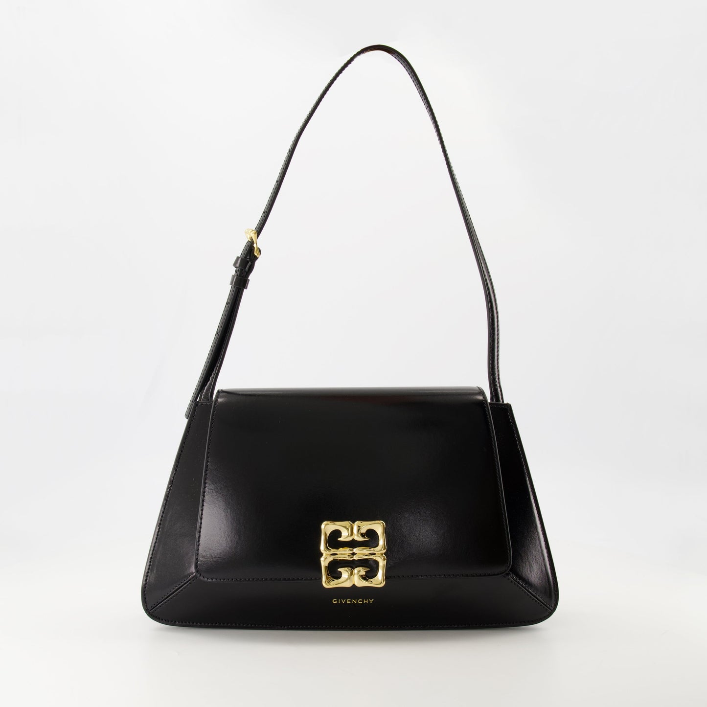 Black Leather 4G Logo Shoulder Bag