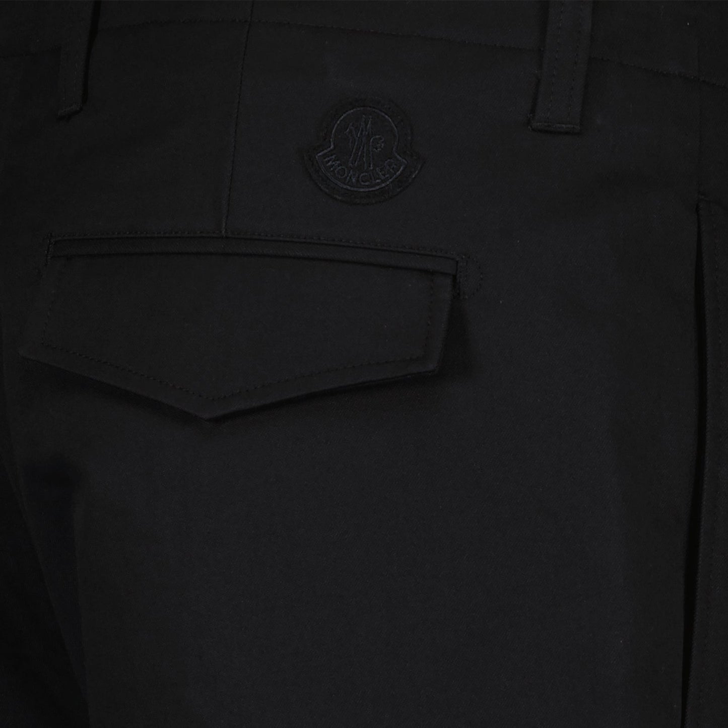 Chinos